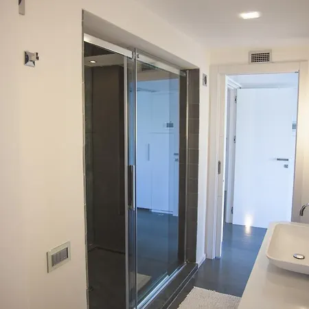 Diamante Luxury Villa *
